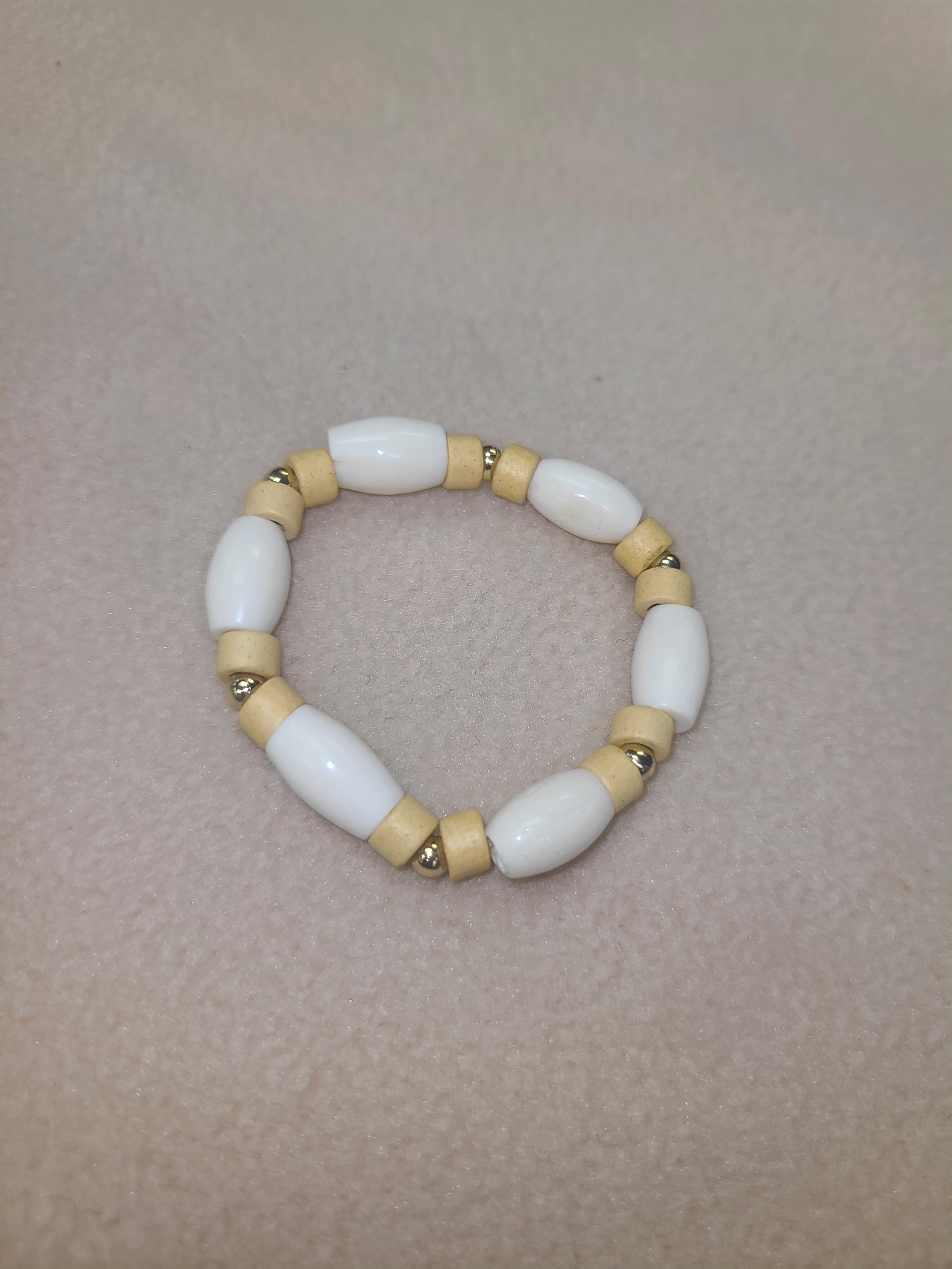 Kida Luttrell Kids Stretch Beads