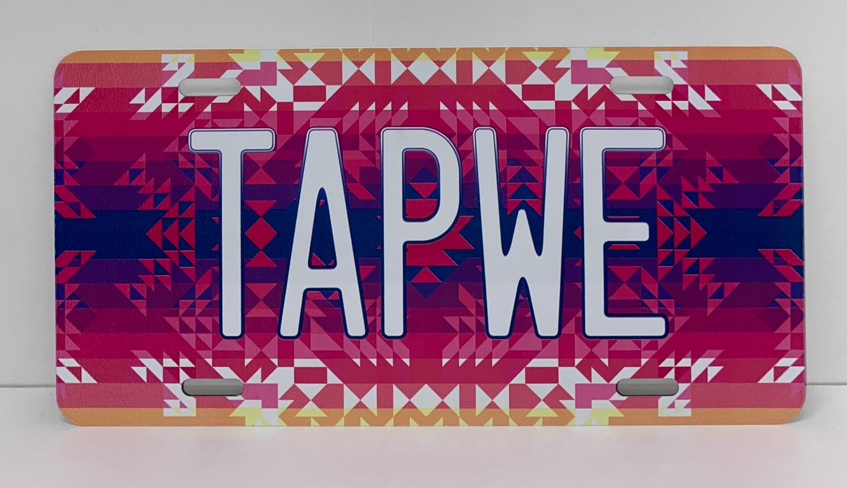 TAPWE Kaleidoscope Pink Vanity Plate